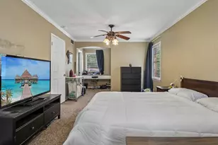 820 N Bowen Rd, Arlington, TX 76012 - Photo 23