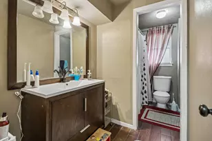 820 N Bowen Rd, Arlington, TX 76012 - Photo 31