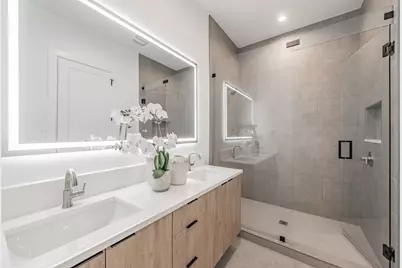 2523 Hondo Avenue #103, Dallas, TX 75219 - Photo 19