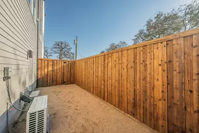 2523 Hondo Avenue #103, Dallas, TX 75219 - Photo 25