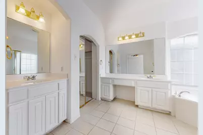 8609 Rugby Drive, Irving, TX 75063 - Photo 23