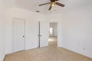 8609 Rugby Dr, Irving, TX 75063 - Photo 33