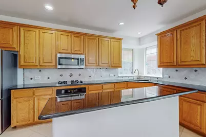 8609 Rugby Drive, Irving, TX 75063 - Photo 13