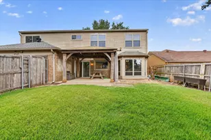 2117 Lavaca Trail, Carrollton, TX 75010 - Photo 37