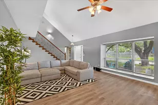 2117 Lavaca Trail, Carrollton, TX 75010 - Photo 7