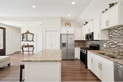 343 N Morris Street, Gainesville, TX 76240 - Photo 7