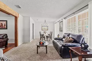 4300 Barcelona Dr, Fort Worth, TX 76133 - Photo 5