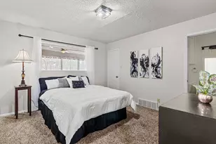 4300 Barcelona Dr, Fort Worth, TX 76133 - Photo 21