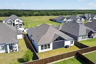 1121 Alaska Dr, Forney, TX 75126 - Photo 35