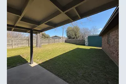 120 Juniper Drive, Palestine, TX 75803 - Photo 17