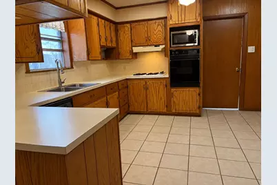 120 Juniper Drive, Palestine, TX 75803 - Photo 13