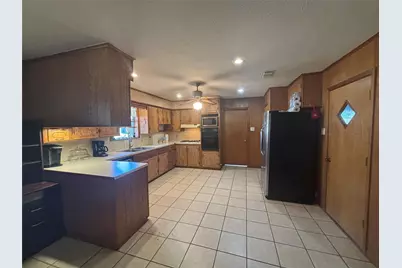 120 Juniper Drive, Palestine, TX 75803 - Photo 21