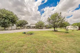 501 Country Ln, Haslet, TX 76052 - Photo 37
