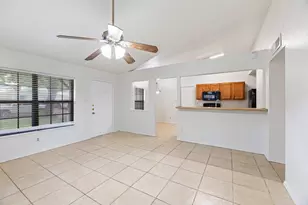 447 Vincent St, Cedar Hill, TX 75104 - Photo 9