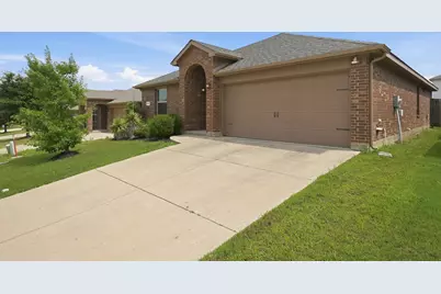 1121 Prelude Drive, Fort Worth, TX 76134 - Photo 3