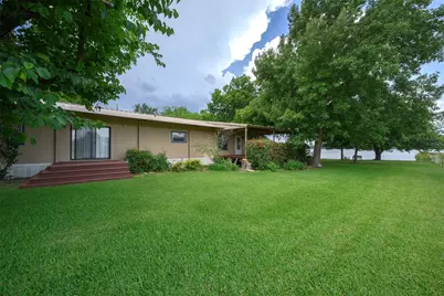 333 Private Road 1520, Bridgeport, TX 76426 - Photo 35