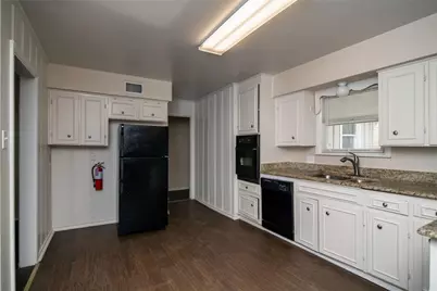 1604 Weiler Boulevard, Fort Worth, TX 76112 - Photo 7