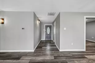 2033 Rose Hill Rd, Carrollton, TX 75007 - Photo 5