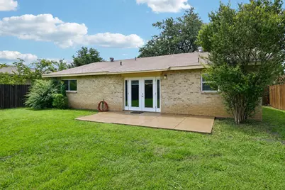 2033 Rose Hill Road, Carrollton, TX 75007 - Photo 27