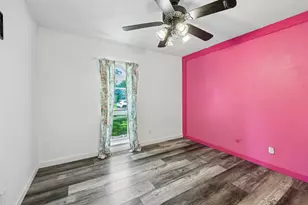 2033 Rose Hill Rd, Carrollton, TX 75007 - Photo 25