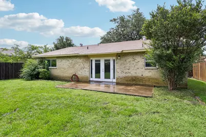 2033 Rose Hill Road, Carrollton, TX 75007 - Photo 29