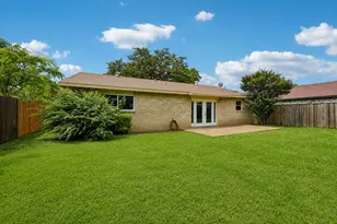 2033 Rose Hill Rd, Carrollton, TX 75007 - Photo 29