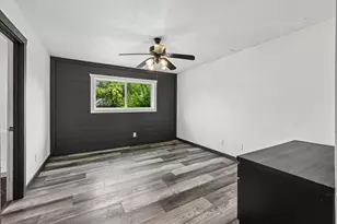2033 Rose Hill Rd, Carrollton, TX 75007 - Photo 21