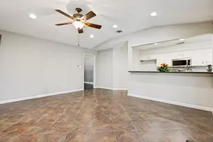 6816 Aimpoint Dr, Plano, TX 75023 - Photo 13