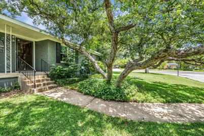 2340 Lake Ridge Circle, Waco, TX 76710 - Photo 31