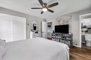 2340 Lake Ridge Cir, Waco, TX 76710 - Photo 17