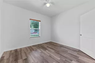 3331 Spring Ave, Dallas, TX 75215 - Photo 11