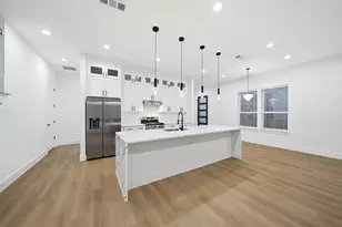 306 E 7th St, Dallas, TX 75203 - Photo 9
