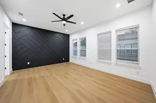 306 E 7th St, Dallas, TX 75203 - Photo 13
