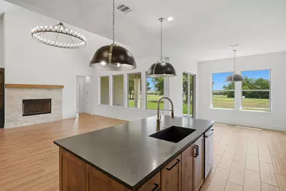 6056 County Road 1229, Godley, TX 76044 - Photo 15