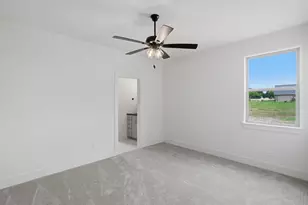 6056 County Rd 1229, Godley, TX 76044 - Photo 29