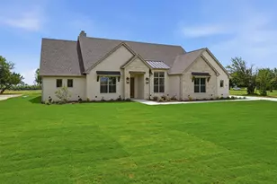 6056 County Rd 1229, Godley, TX 76044 - Photo 3