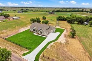 6056 County Rd 1229, Godley, TX 76044 - Photo 37