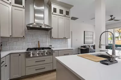 2804 Woodhaven Drive, Grapevine, TX 76051 - Photo 11