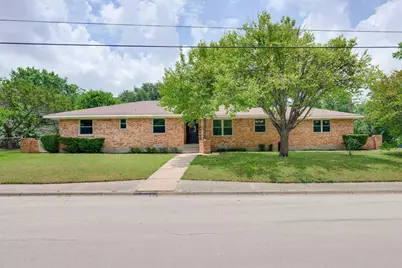 224 W Lanett Drive, DeSoto, TX 75115 - Photo 1