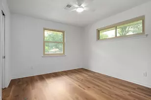 224 W Lanett Dr, DeSoto, TX 75115 - Photo 19