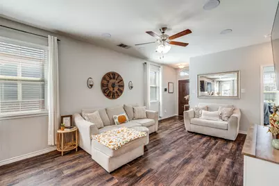 2433 Larimar Drive, Little Elm, TX 76227 - Photo 5