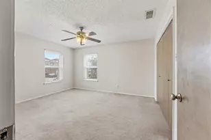 410 W Franklin St, Waxahachie, TX 75165 - Photo 9