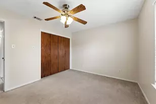 410 W Franklin St, Waxahachie, TX 75165 - Photo 13
