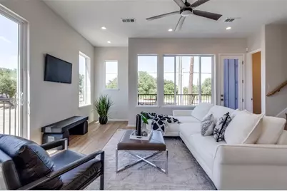 3308 Birmingham Avenue #8, Dallas, TX 75210 - Photo 5