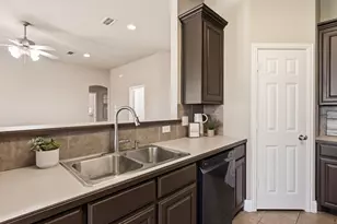 2717 Aston Meadows Dr, Haslet, TX 76052 - Photo 15