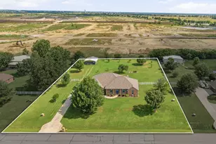 2717 Aston Meadows Dr, Haslet, TX 76052 - Photo 3
