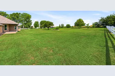 2717 Aston Meadows Drive, Haslet, TX 76052 - Photo 33