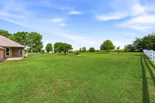 2717 Aston Meadows Dr, Haslet, TX 76052 - Photo 33