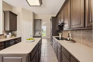 2717 Aston Meadows Dr, Haslet, TX 76052 - Photo 13
