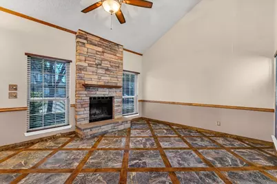 215 Ironbark Drive, Arlington, TX 76018 - Photo 7